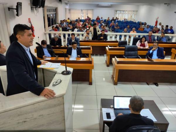Secretário de governo Marlon Moura confirma que o seu adjunto não mora em Imperatriz