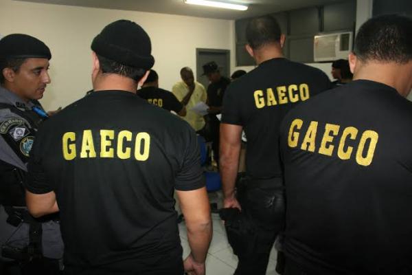 Alô alô, prefeitos do Sul do Maranhão,  o Gaeco está vindo aí... 