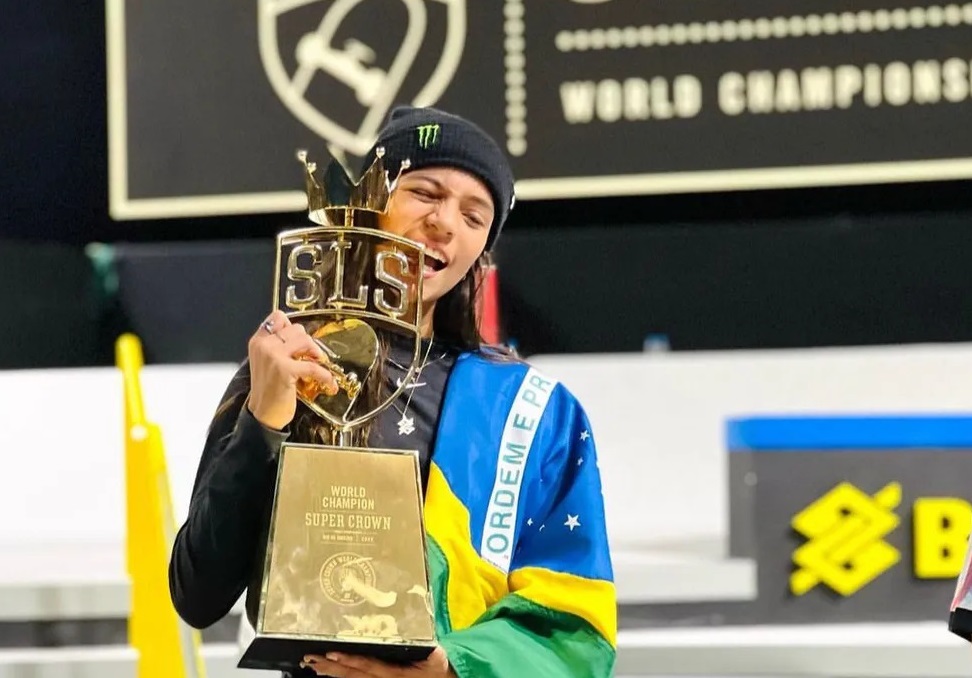 Voa Fadinha: Rayssa Leal é Campeã da Liga Mundial de Skate Street no Rio de Janeiro