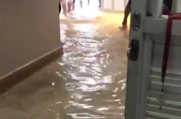 Hospital Infantil Socorrinho alaga após chuva desta segunda-feira 09