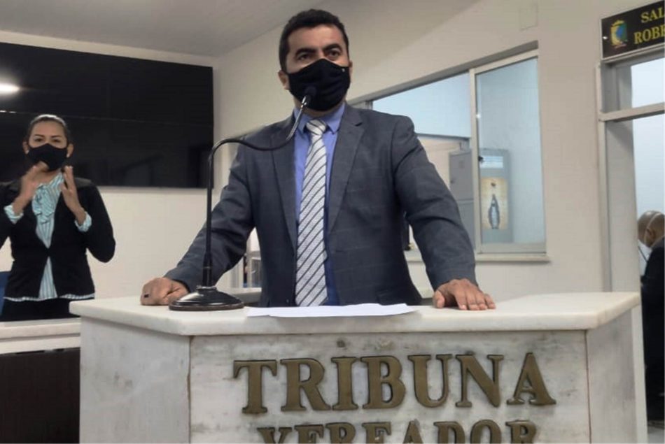Carlos Hermes afirma que tem vereador que faz 