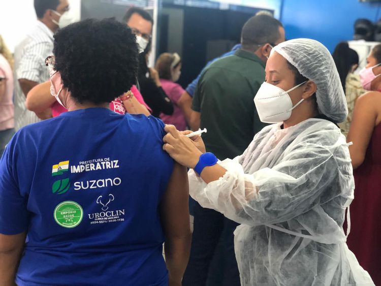 Prefeitura de Imperatriz prevê vacinação para idade de 18 anos em agosto