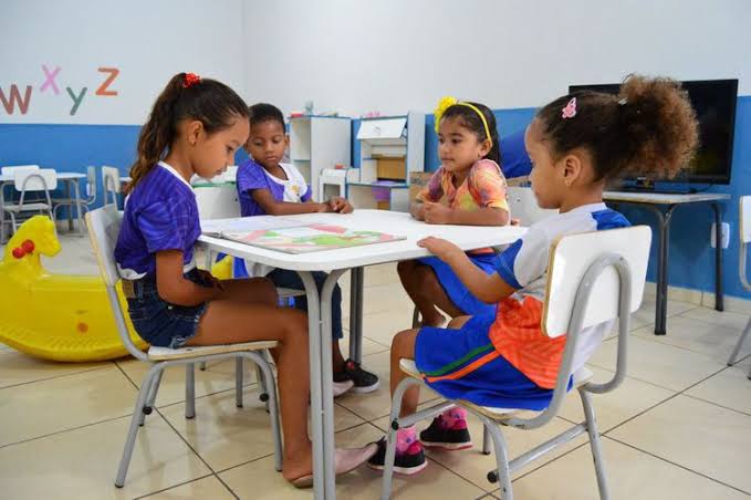 Retorno às aulas presencial na rede pública municipal só acontecerá em 2022