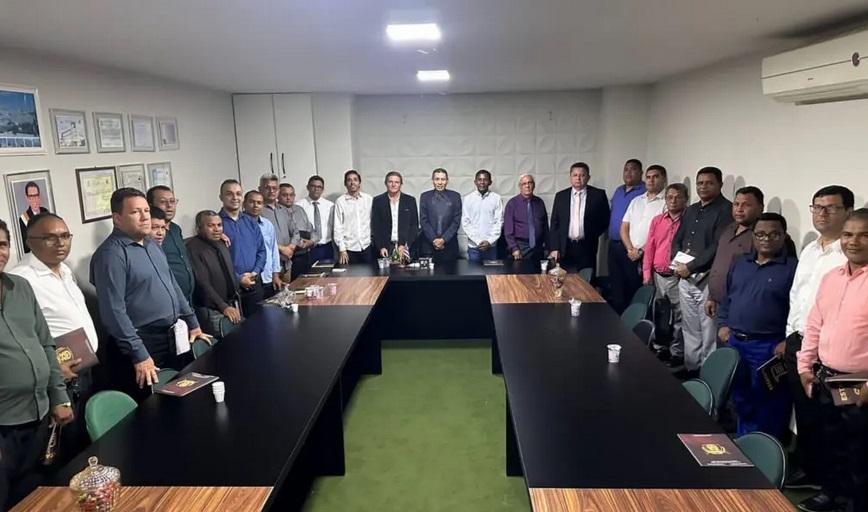 Cavalcante foi o responsável por abrir as igrejas Assembleia para JP fazer pré-campanha de prefeito