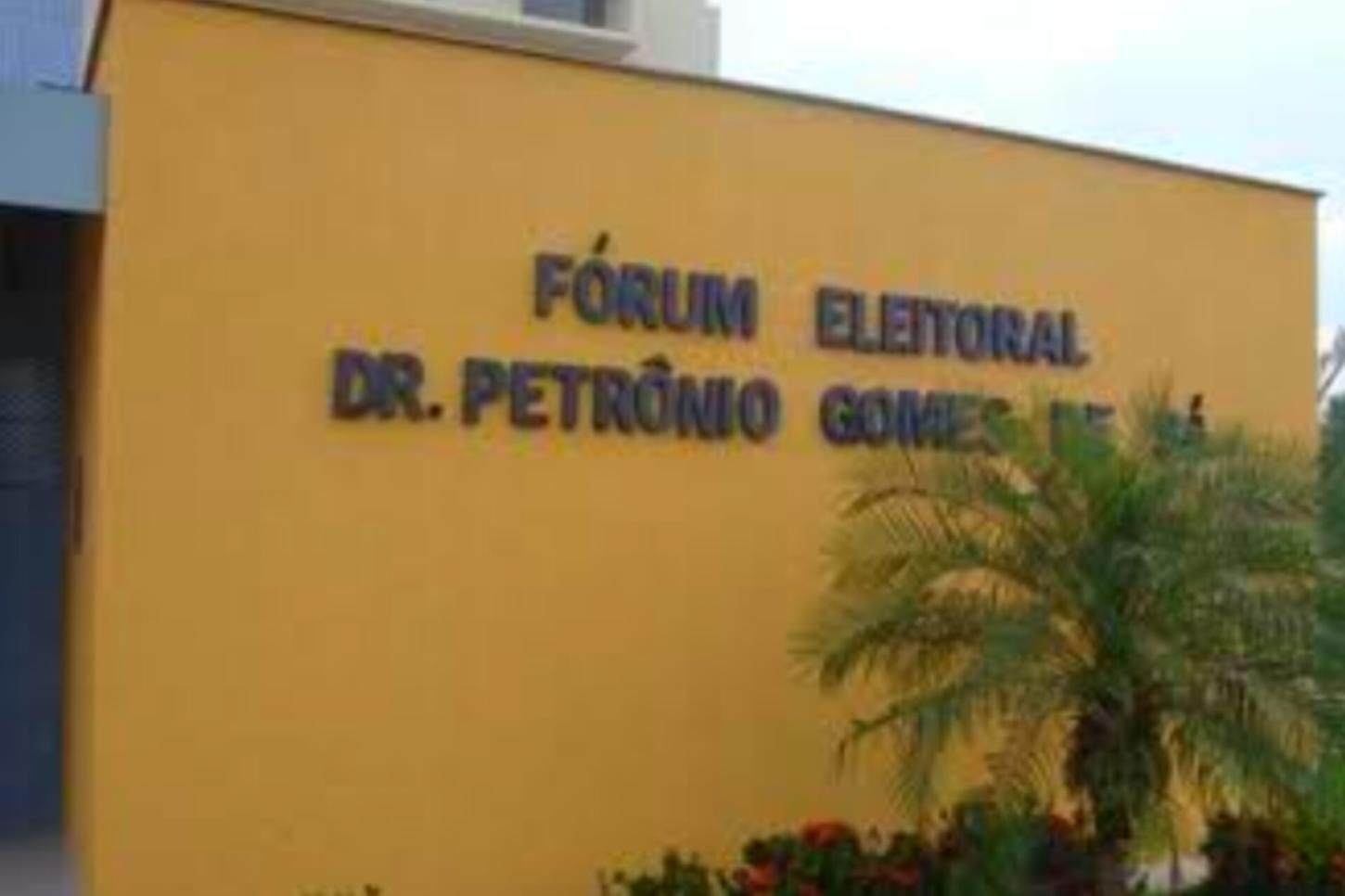 Justiça Eleitoral suspende pesquisa da Vox Brasil a pedido da coligação de JP