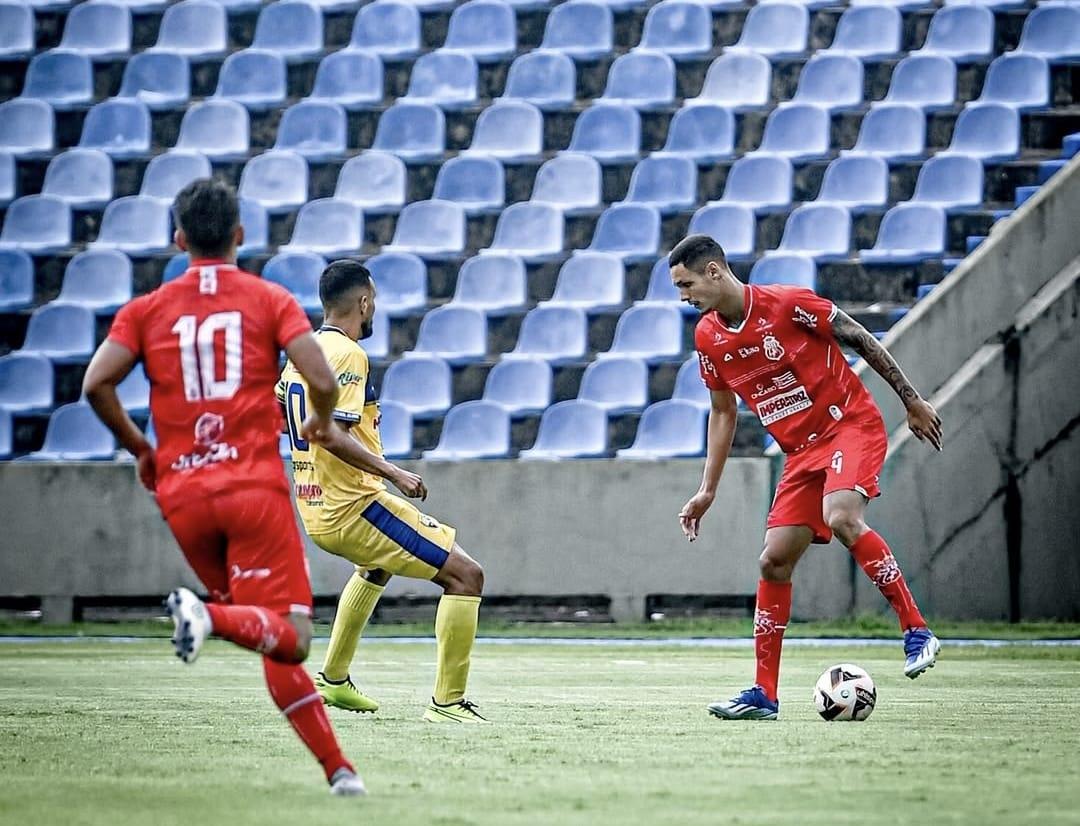 Imperatriz empata em 1 a 1 com IAPE e assume liderança do Campeonato Maranhense
