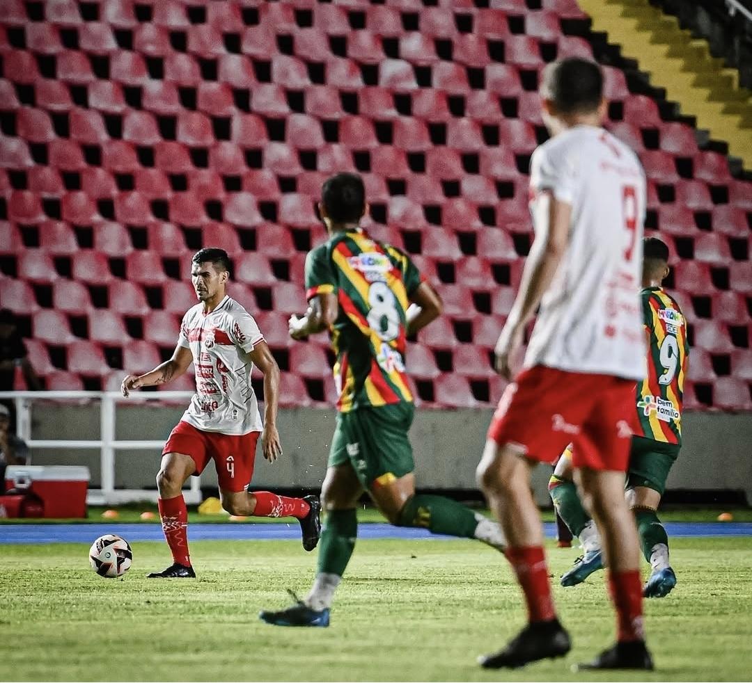 Imperatriz vence Sampaio por 2 a 0 no Castelão e está na final do Campeonato Maranhense