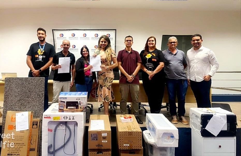 Ministério Público doa equipamentos para o Conselho Tutelar das áreas I e II e para Delegacia Regional