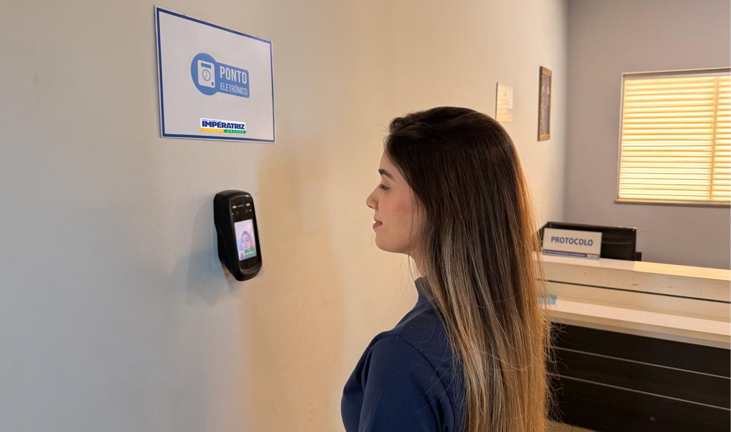 Prefeitura adota leitura facial para registro de ponto no serviço público de Imperatriz
