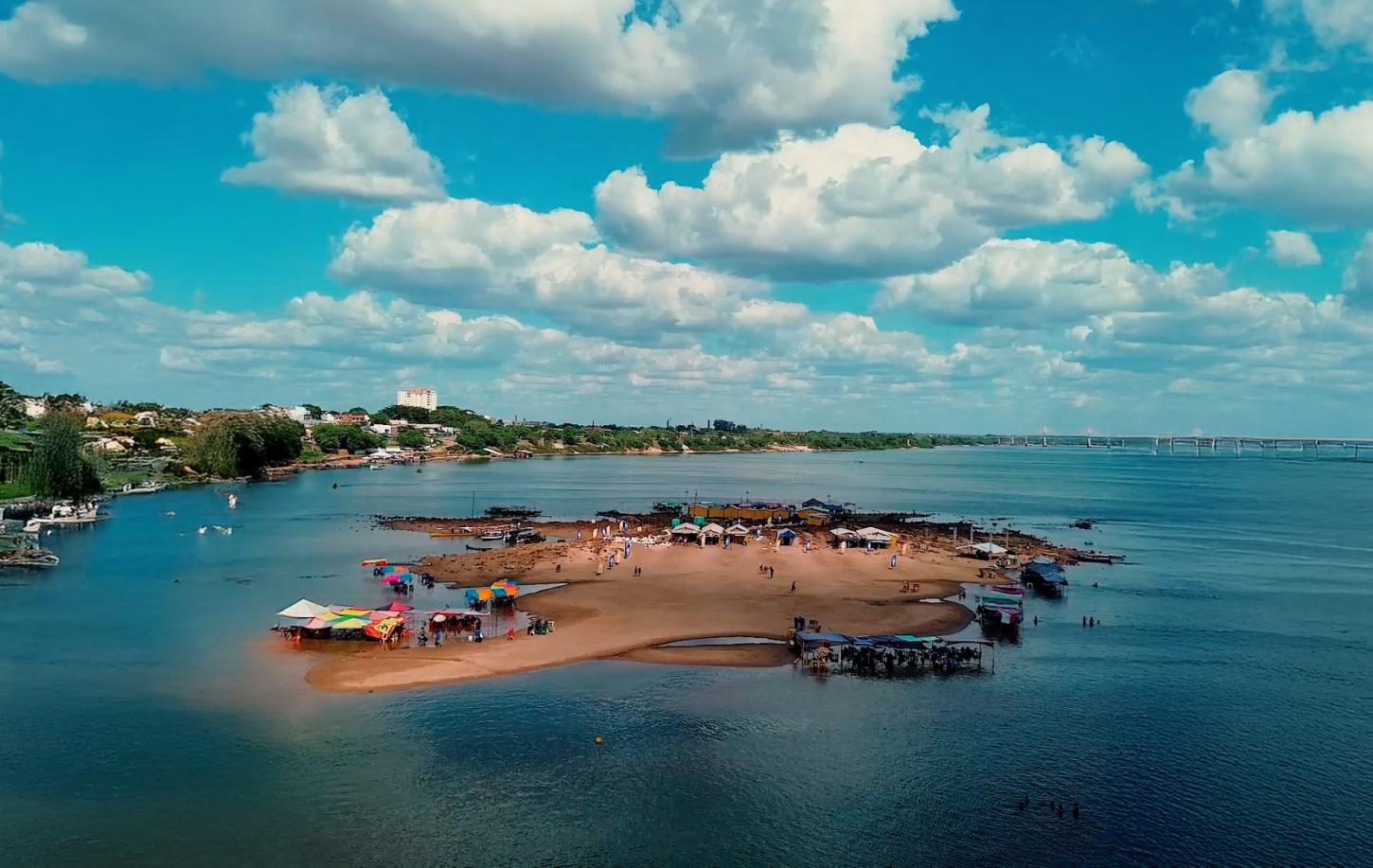 Adolescente de 14 anos é salvo de afogamento por Guarda-vidas na Praia do Meio