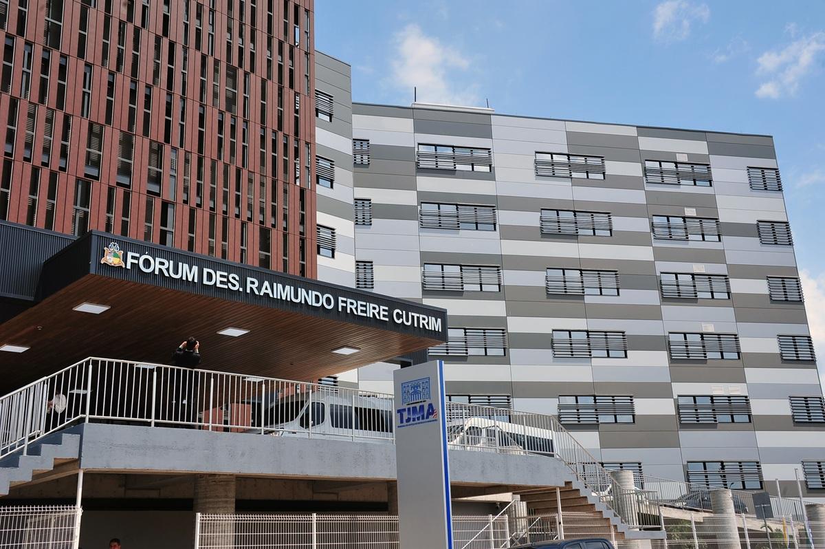 Liberdade de imprensa em xeque: Liminar relâmpago contra páginas de notícias protege imagem do autor do homicídio da Vila Lobão