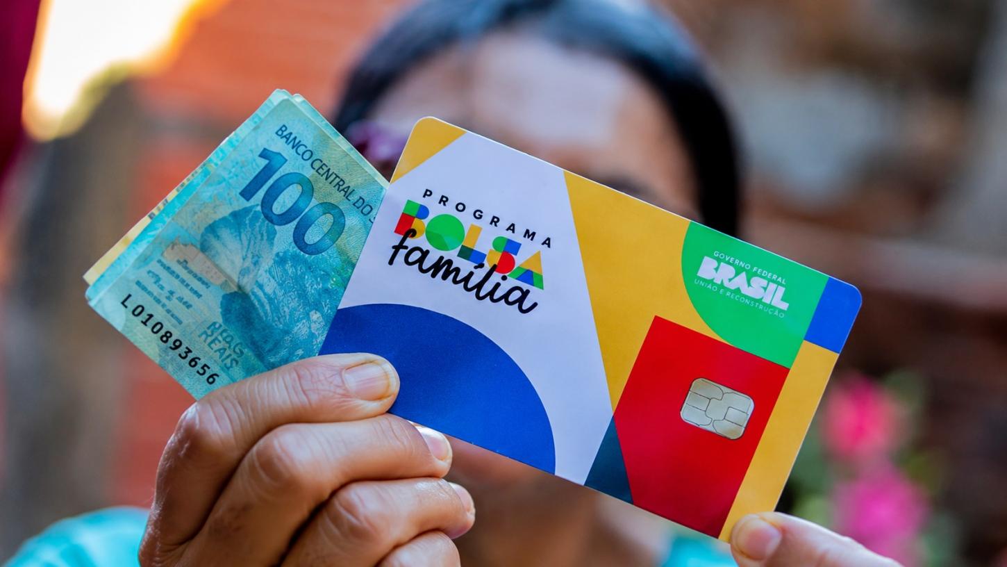 Bolsa Família de julho começa a ser pago nesta segunda-feira (20) para beneficiários com NIS final 1