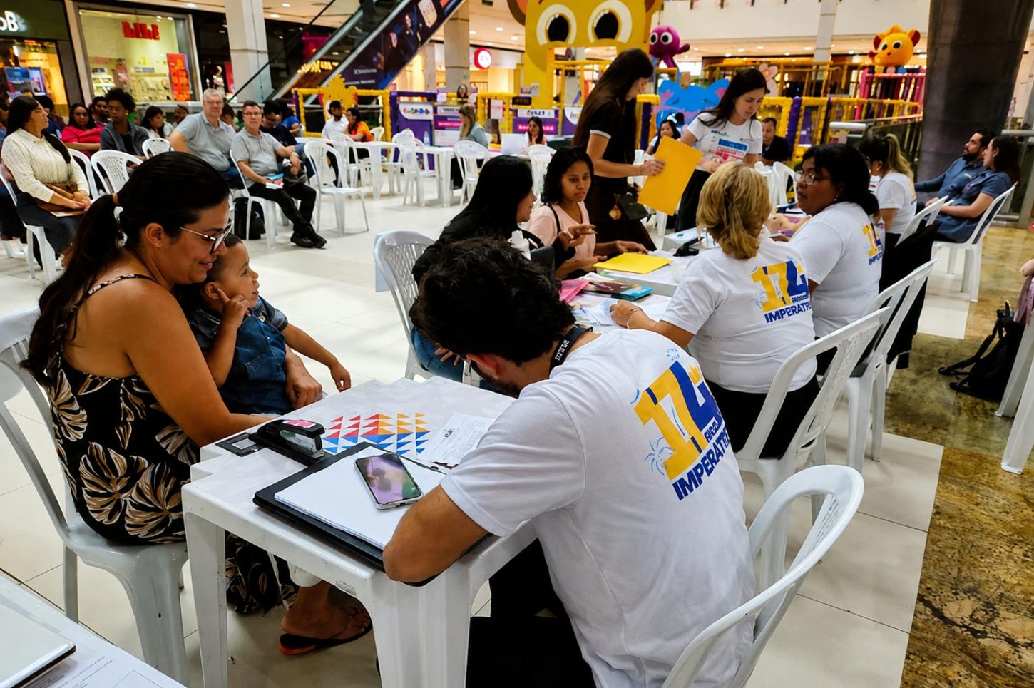 Emprega Imperatriz oferece mais de 200 vagas e conecta trabalhadores ao mercado de trabalho