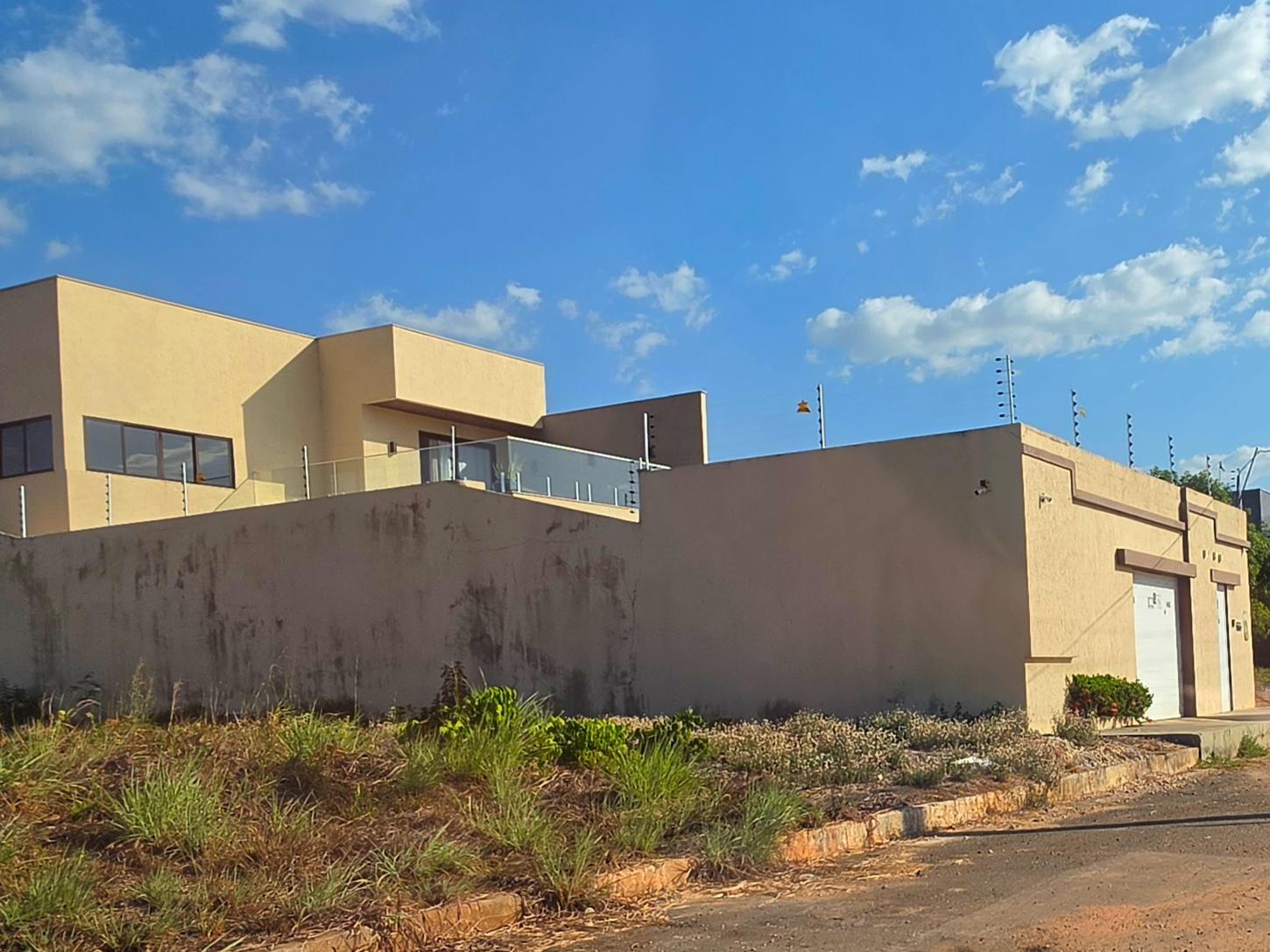 Casa no Parque das Mansões de Assis Ramos entra na mira da Justiça para ser leiloada