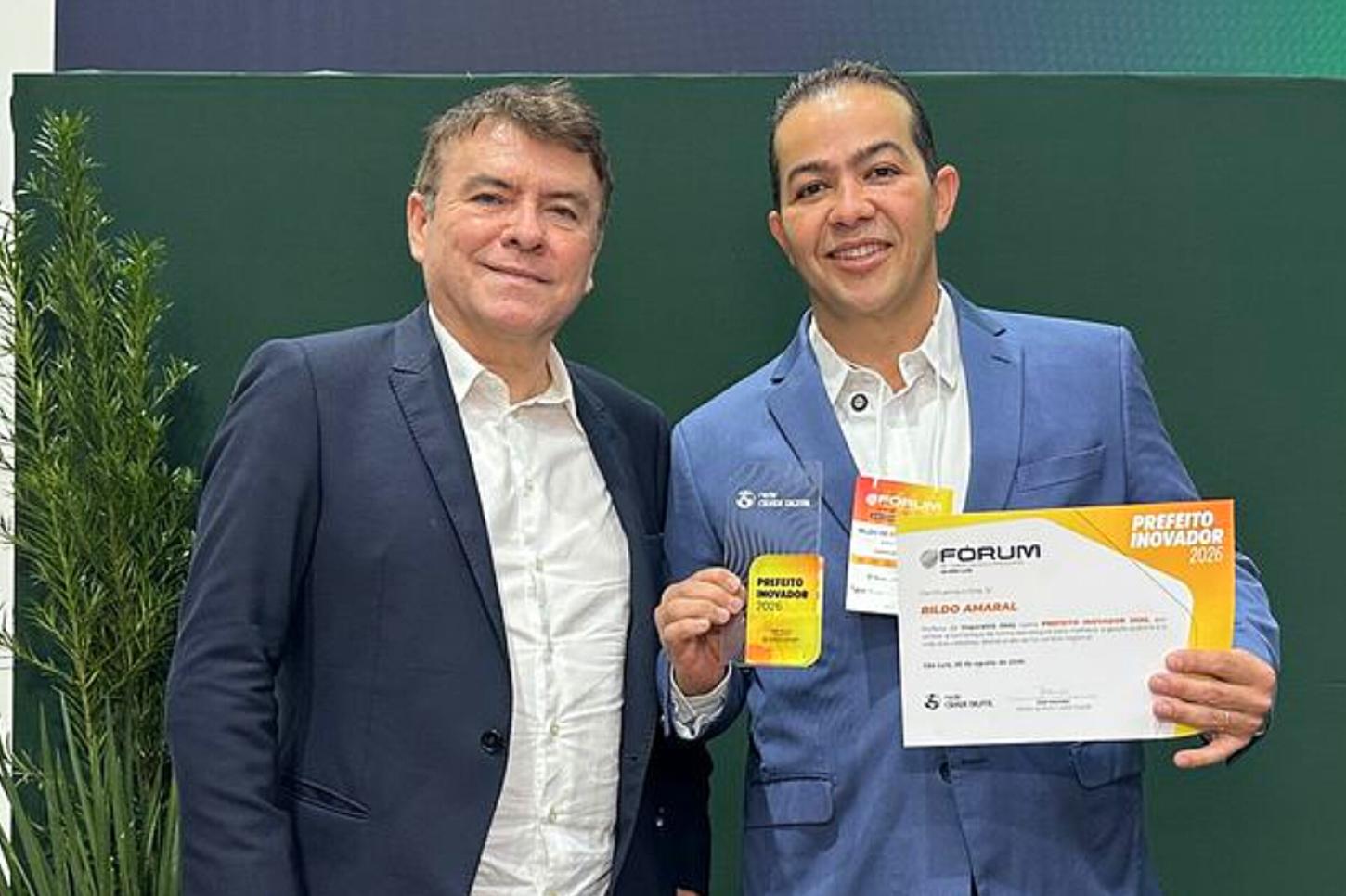 Rildo Amaral recebe Prêmio Prefeito Inovador 2026 por modernização da gestão em Imperatriz