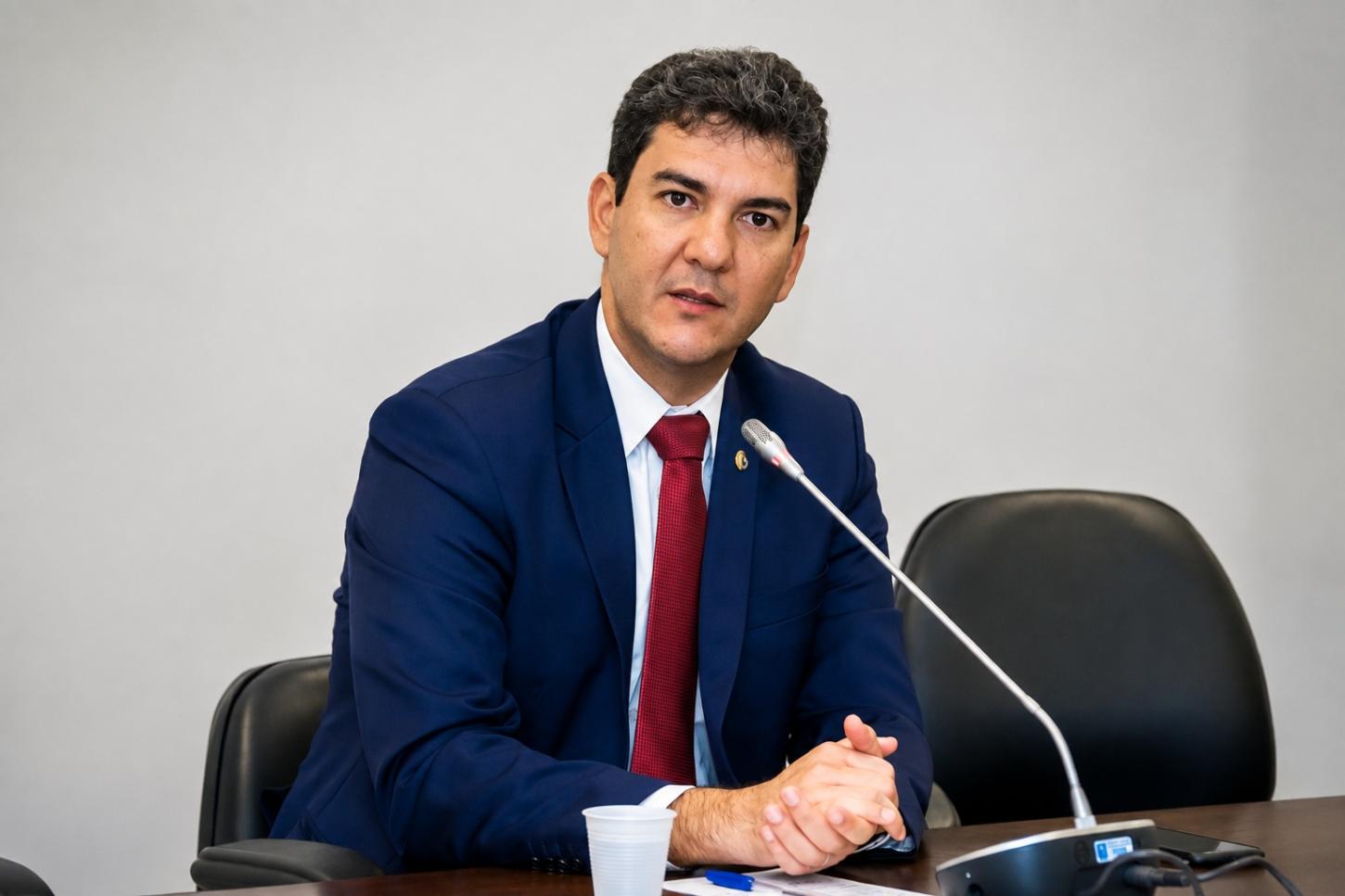 TRE-MA mantém multa de R$ 10 mil contra Braide por propaganda eleitoral antecipada