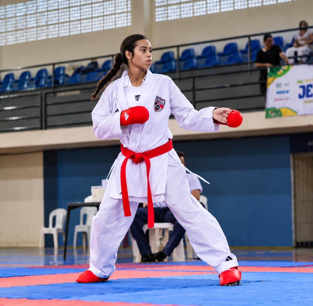 Atleta de Imperatriz conquista medalha de bronze no karatê dos Jogos Escolares Brasileiros