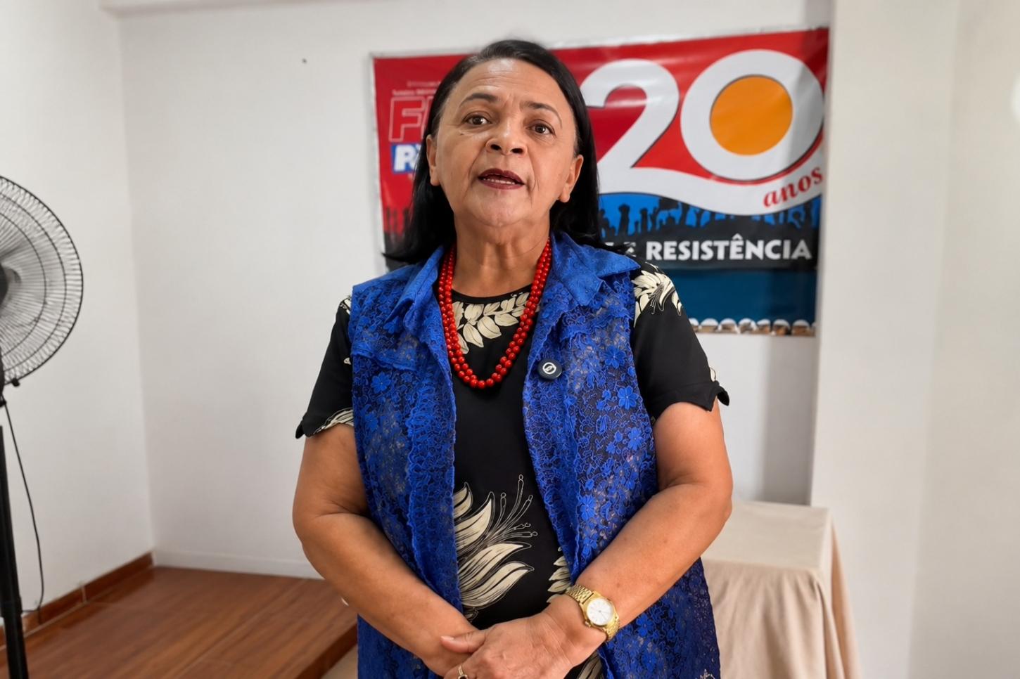 Instituições sem representação legal dos professores preparam protestos contra a Prefeitura após exoneração de aposentados