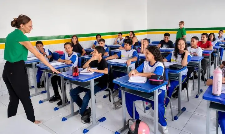 Alunos da rede pública municipal voltam às aulas na próxima segunda-feira (03)