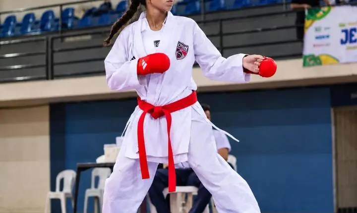 Atleta de Imperatriz conquista medalha de bronze no karatê dos Jogos Escolares Brasileiros
