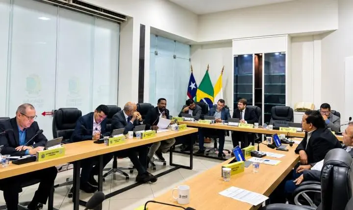 Câmara Municipal encerra semestre legislativo com sessão solene de entrega de 'Títulos de Cidadão Imperatrizense'
