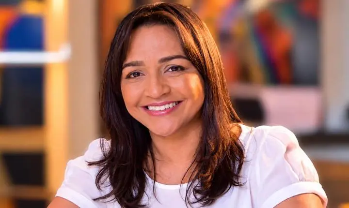 Eliziane Gama se coloca à disposição de Lula e do PT, mas admite incerteza sobre futuro político