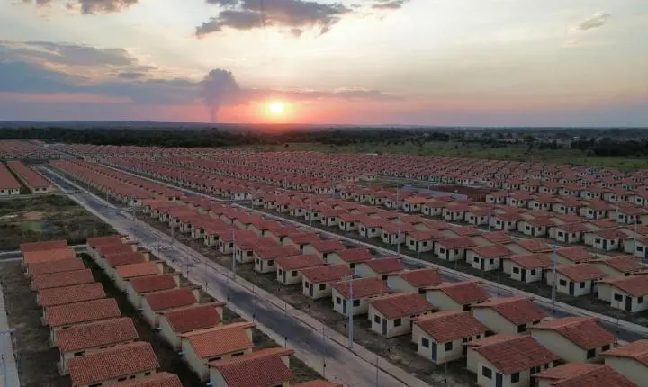 Entrega das chaves das casas do Residencial Canto da Serra é concluída