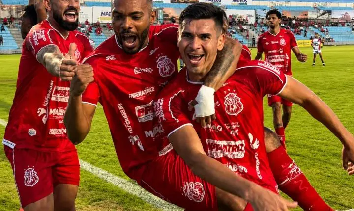 Ivan Fortuna comanda goleada do Imperatriz sobre o Trem-AP no Frei Epifânio