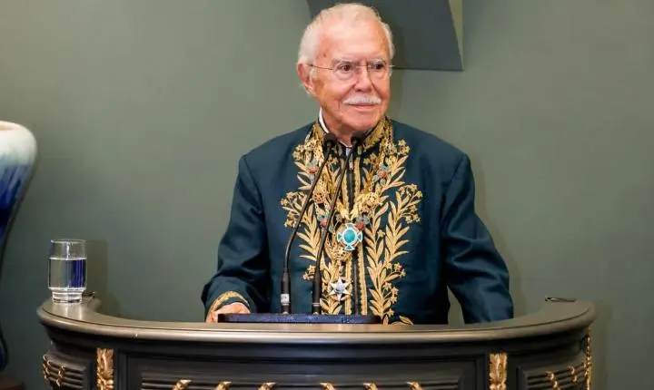 José Sarney é hospitalizado em São Luís após diagnóstico de pneumonia
