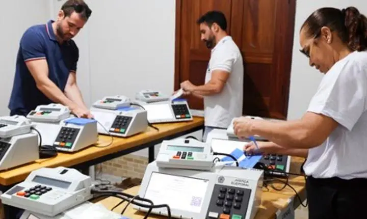 Justiça Eleitoral testa urnas no Maranhão com 15 mil eleitores antes das Eleições 2026