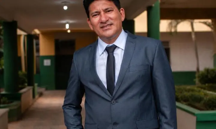 Prefeito interino de Buriticupu, José Antônio, já acumula contratos sem licitação e com indícios de sobrepreço